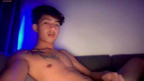   online show from 01/04/25, 07:55