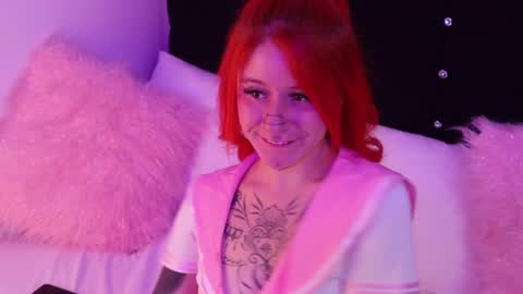 Darlene online show from 12/17/24, 02:22