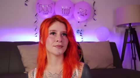 Snapshot of daarlene chatting on 02/07/26, 02:48 Darlene online show from 02/07/26, 02:48