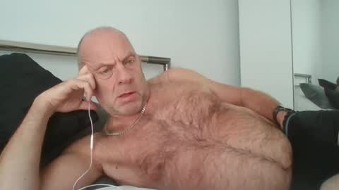 Snapshot of dab2912 chatting on 09/13/25, 12:38 dab2912 online show from 09/13/25, 12:38