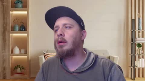 Snapshot of dabbydaddy25 chatting on 09/18/25, 09:55 dabbydaddy25 online show from 09/18/25, 09:55