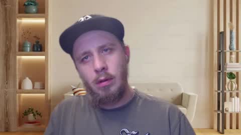 Snapshot of dabbydaddy25 chatting on 10/05/25, 10:57 dabbydaddy25 online show from 10/05/25, 10:57