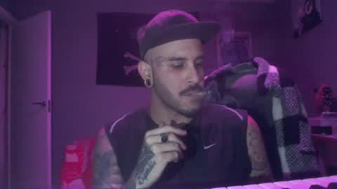 Snapshot of dabirdfree chatting on 10/08/25, 11:02 Destroyer online show from 10/08/25, 11:02