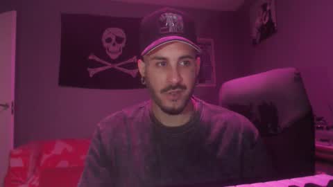 Snapshot of dabirdfree chatting on 11/04/25, 12:10 Destroyer online show from 11/04/25, 12:10