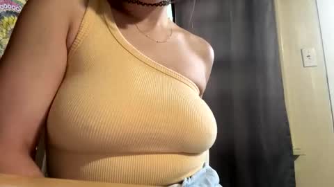 dabqueen_1994 online show from 05/06/26, 12:54