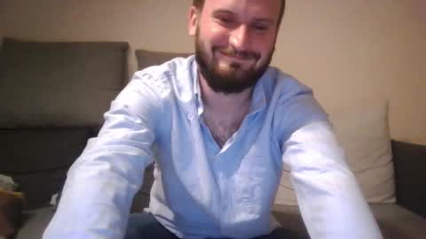 Snapshot of dabsipabsi chatting on 10/17/25, 07:38 dabsipabsi online show from 10/17/25, 07:38