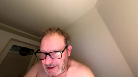 dachdecker7269 online show from 02/05/26, 05:23