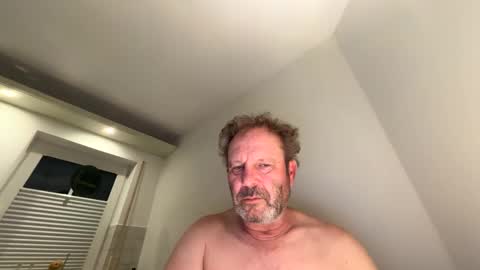 dachdecker7269 online show from 03/04/26, 05:02