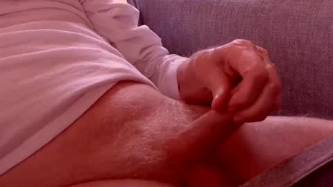 Snapshot of dad_next_door chatting on 01/16/25, 04:39 Richard online show from 01/16/25, 04:39