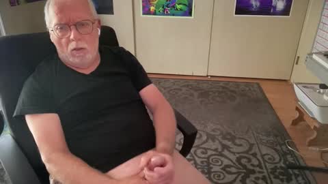 dadbate23 online show from 06/08/26, 01:28