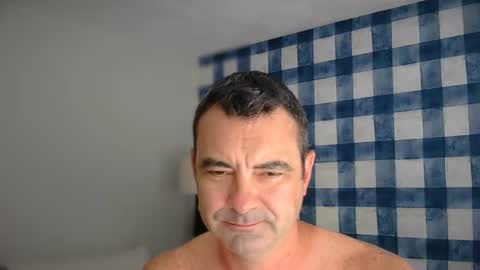 dadbodkris online show from 06/19/26, 07:17