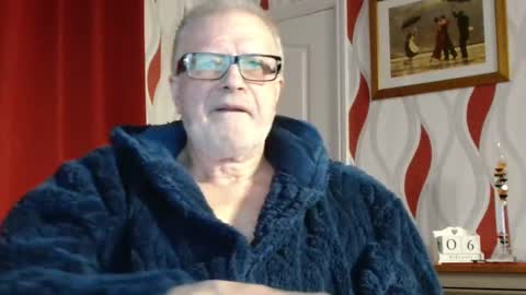 Brian ... online show from 02/06/25, 08:56