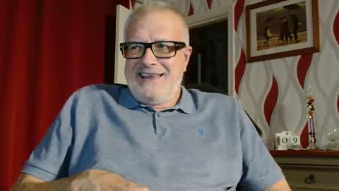 Brian ... online show from 09/09/25, 07:57