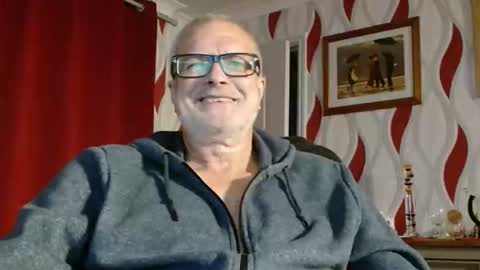 Brian ... online show from 09/22/25, 08:00