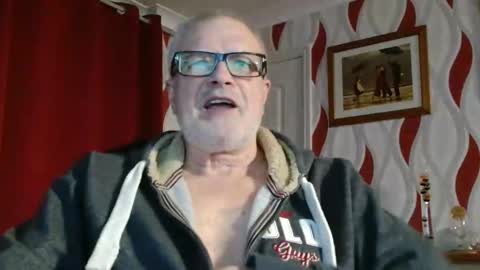 Brian ... online show from 01/05/26, 08:56