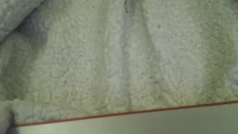 Snapshot of daddieslittlesluttxx chatting on 11/19/25, 01:33 daddies littleslut online show from 11/19/25, 01:33