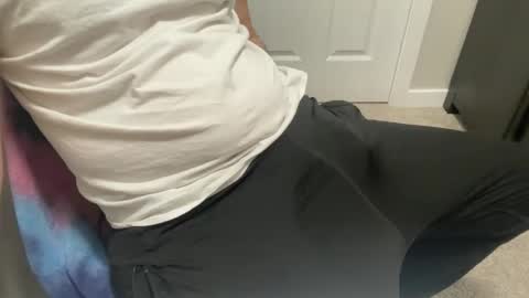 Snapshot of daddnextdoor chatting on 11/23/25, 11:37 daddnextdoor online show from 11/23/25, 11:37