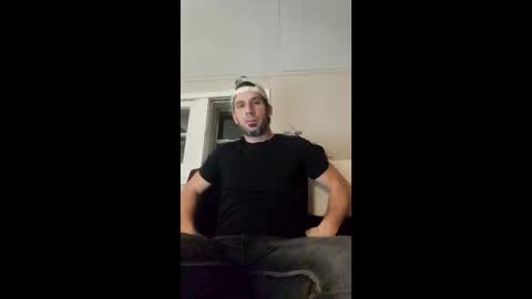 Snapshot of daddo1477 chatting on 01/09/26, 02:47 daddo1477 online show from 01/09/26, 02:47