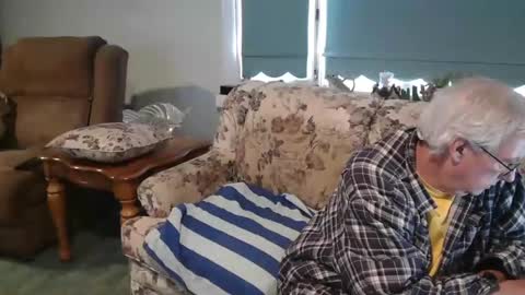 daddy0261 online show from 12/21/25, 05:42