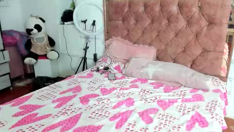 Ashley and Mike online show from 02/04/26, 12:49