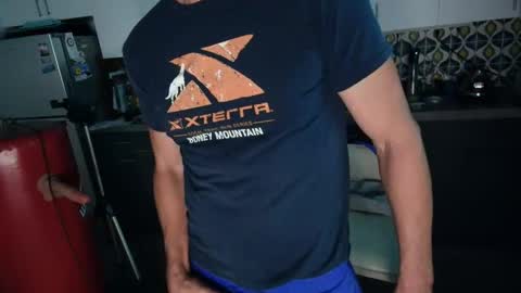 Snapshot of daddycache chatting on 06/02/26, 03:30 bas online show from 06/02/26, 03:30