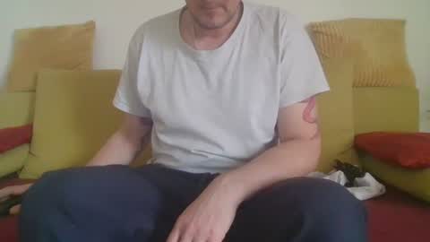daddycomehome1 online show from 04/01/26, 09:32
