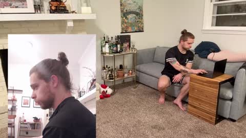 Snapshot of daddydaydrinkz chatting on 12/12/24, 04:59 DaddydayDrinkz online show from 12/12/24, 04:59