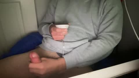 Snapshot of daddydj7617 chatting on 01/13/25, 10:03 daddydj7617 online show from 01/13/25, 10:03