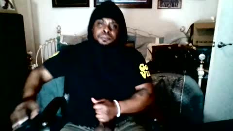 Snapshot of daddydraybbc chatting on 12/20/25, 10:06 daddydraybbc online show from 12/20/25, 10:06