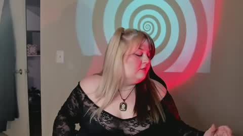 Snapshot of daddygaia8888 chatting on 01/03/25, 08:00 Goddess Gaia online show from 01/03/25, 08:00