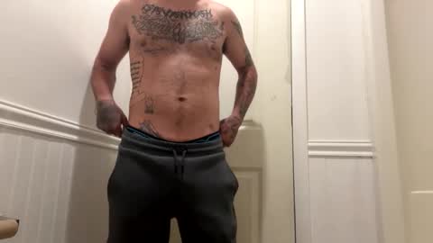 Snapshot of daddyjay9969 chatting on 10/30/25, 06:59 daddyjay9969 online show from 10/30/25, 06:59