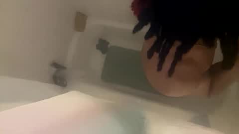 Snapshot of daddylongyk chatting on 12/03/25, 12:40 daddylongyk online show from 12/03/25, 12:40