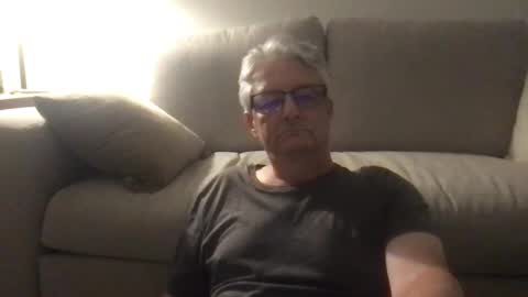 daddymike92883_1 online show from 12/03/24, 05:42