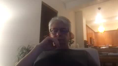 daddymike92883_1 online show from 02/16/25, 08:43