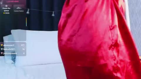 Antonella  online show from 10/23/25, 02:22