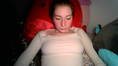 Snapshot of daddysdollhouse chatting on 12/20/24, 05:47 Saoirse online show from 12/20/24, 05:47