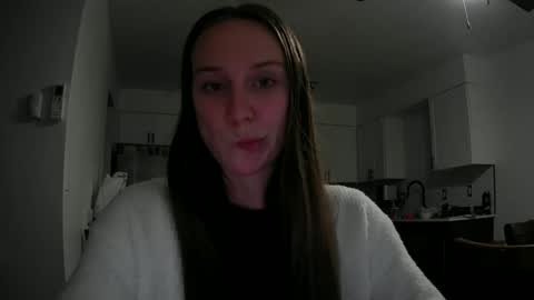 Snapshot of daddysssgoodgirl chatting on 11/27/25, 06:59 daddys good girl online show from 11/27/25, 06:59