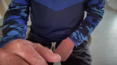 Snapshot of daddysucksfuckscums chatting on 01/19/25, 03:10 daddysucksfuckscums online show from 01/19/25, 03:10