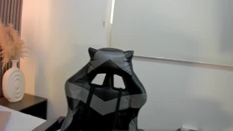 D A  F N E online show from 01/14/26, 02:44