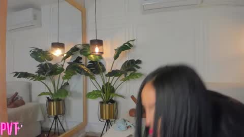 dafne_hillss online show from 02/01/26, 11:42