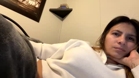 Snapshot of dafnecloutier chatting on 01/15/25, 11:43 Dafne 27 Cory-24 online show from 01/15/25, 11:43