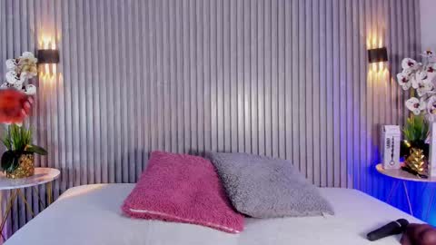 dafnecox online show from 03/19/26, 03:10