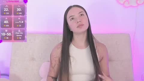 Snapshot of dafnevega chatting on 05/05/26, 04:04 Dafne online show from 05/05/26, 04:04