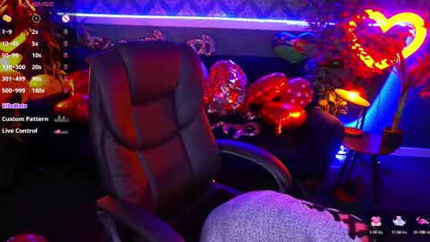 Dafni Mon online show from 02/17/25, 06:42