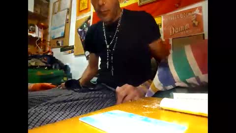 Snapshot of dag1983 chatting on 01/01/25, 03:45 dag1983 online show from 01/01/25, 03:45