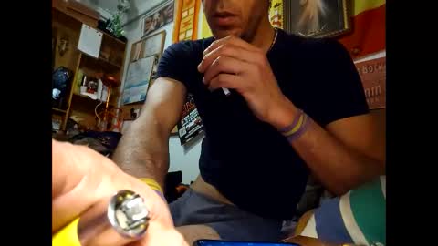 Snapshot of dag1983 chatting on 01/01/25, 06:58 dag1983 online show from 01/01/25, 06:58