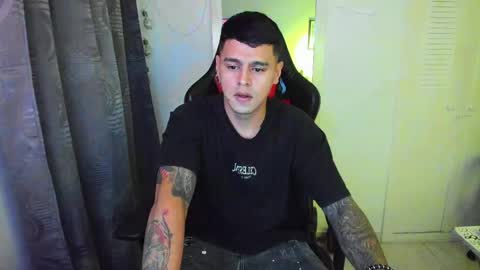 my name is Jhon and I live in colombia online show from 05/13/26, 03:04