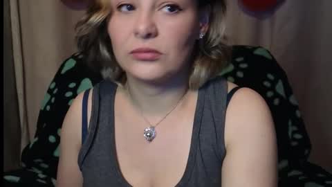 Snapshot of dagny_jo chatting on 02/22/25, 03:45 Lulu online show from 02/22/25, 03:45