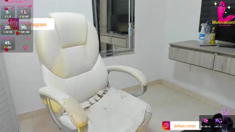 Dahian  online show from 12/22/25, 12:46