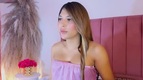 Snapshot of dahiana_prenss chatting on 10/12/25, 05:01 Dahiana online show from 10/12/25, 05:01